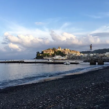 Konukevi Mamamia #lipari